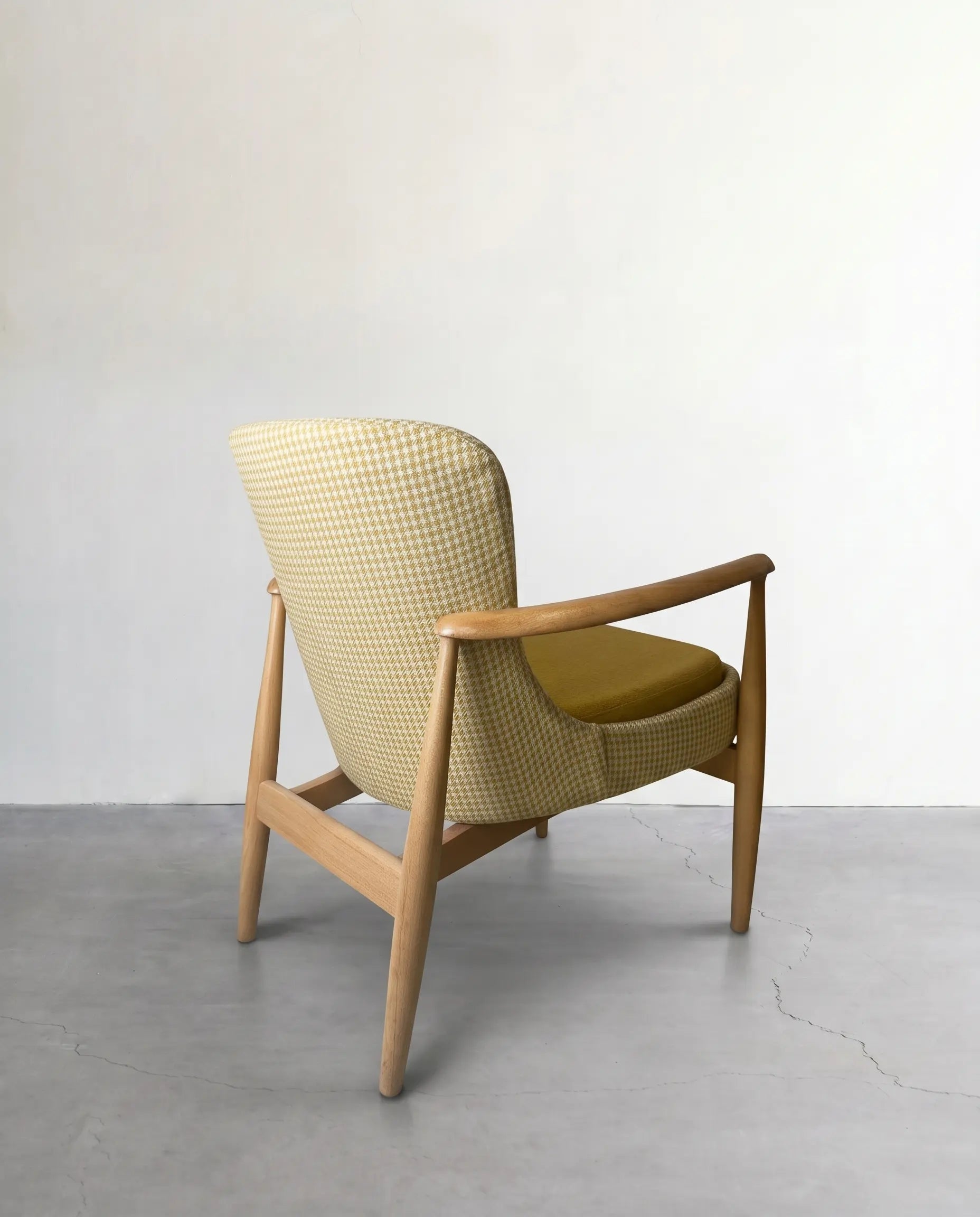 Sunlight Mid-century Ahşap Berjer