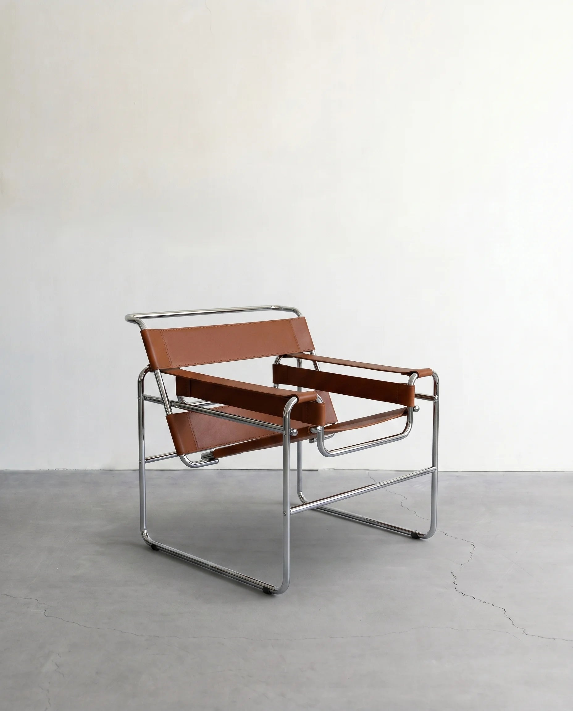 Wassily Taba Metal Berjer
