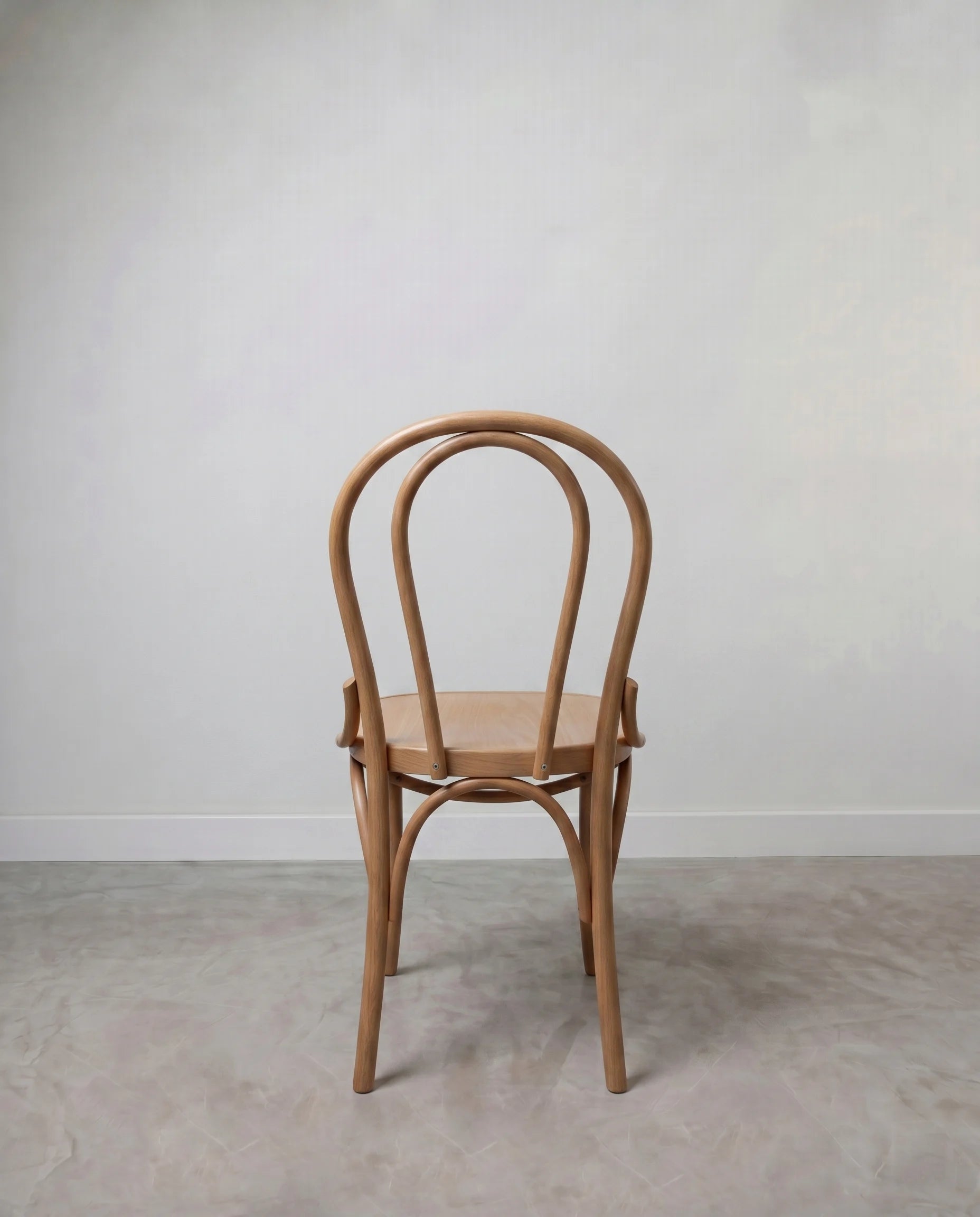 Thonet S12 Buhar Bükümlü Ahşap Sandalye